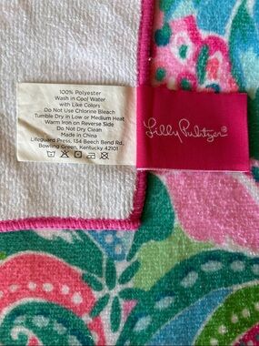 Lilly Pulitzer Golden Hour Oversize Beach Lounge Floral 40”x72” Towel NWOT